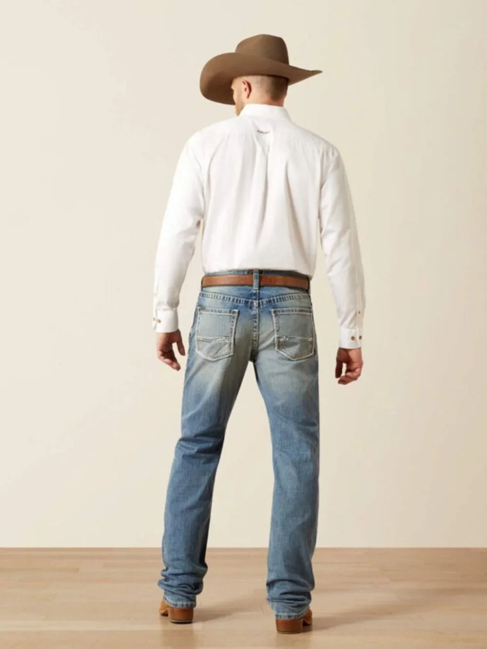 M2 Relaxed Stirling Stretch Boot Cut Jeans In Shasta